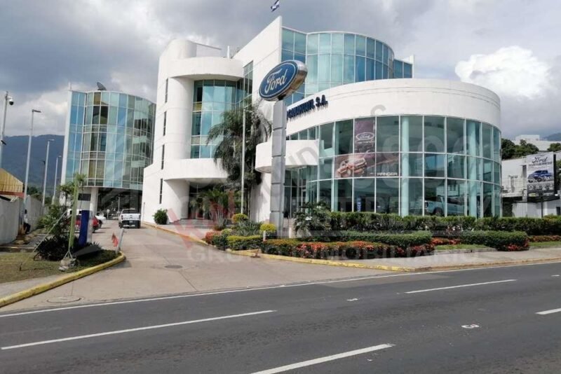 Commercial Space for Lease in Colonia Trejo, Avenida Circunvalación, San Pedro Sula