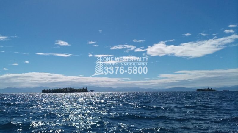 3.6 Acres of Prime Land for Sale in Cayos Cochinos, Islas de la Bahia