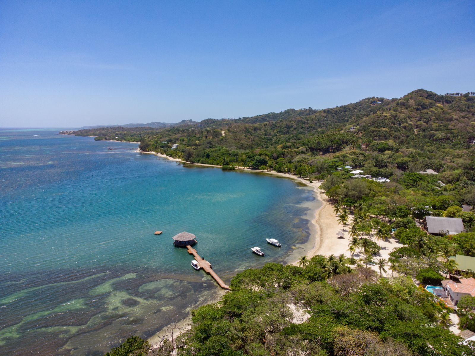 Aerial view of Palmetto Bay Roatan Honduras north shore