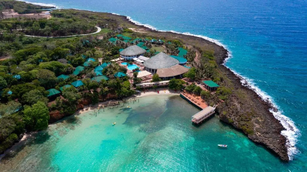 Real estate surroundings near Punta Gorda Roatan Honduras