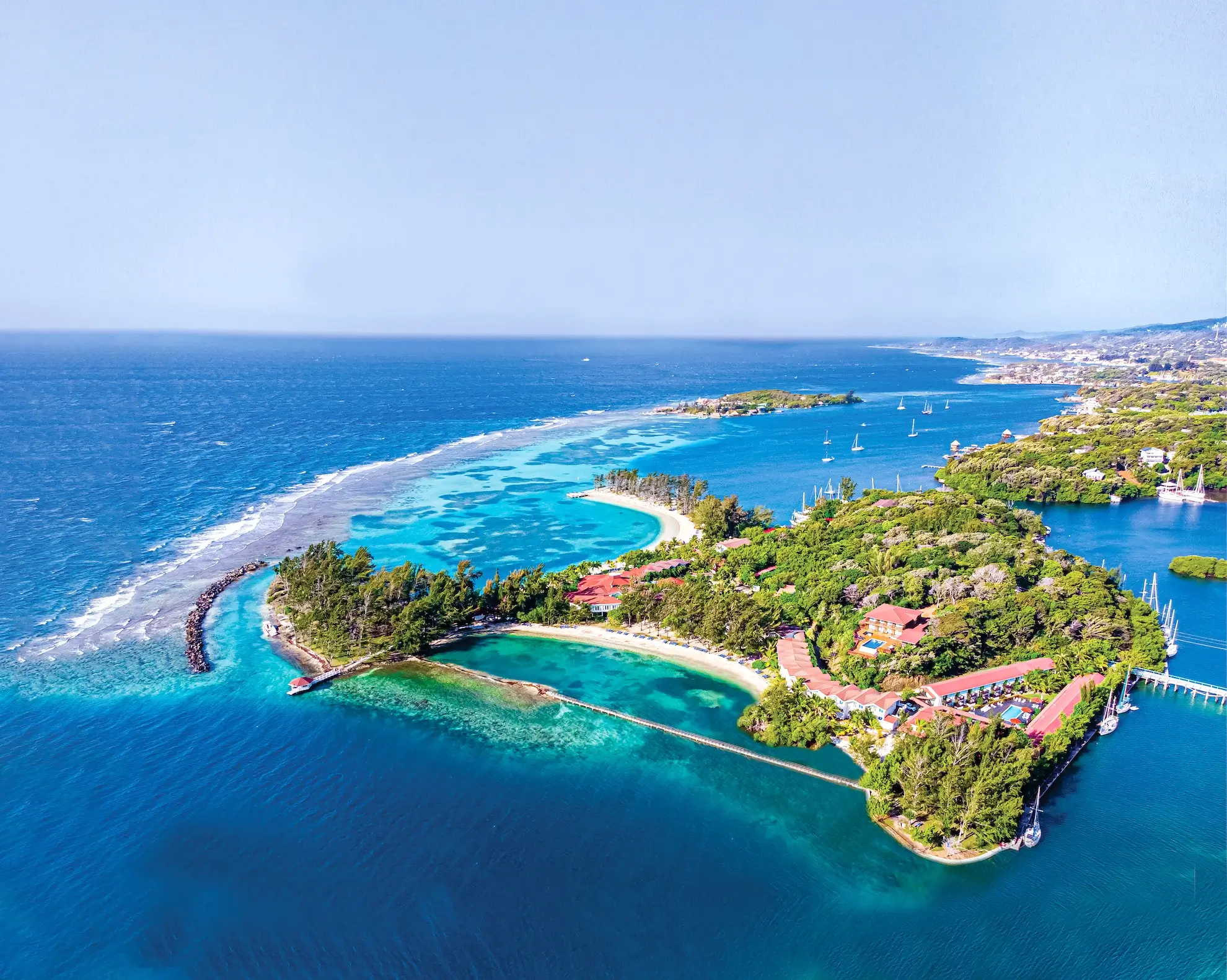 Caribbean lifestyle and coastal scenery in Roatan Honduras
